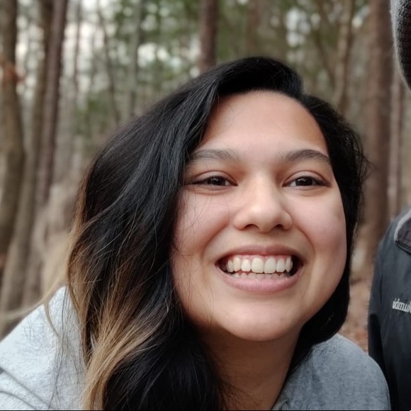 Meet your Posher, Tess - Picture 1 of 2